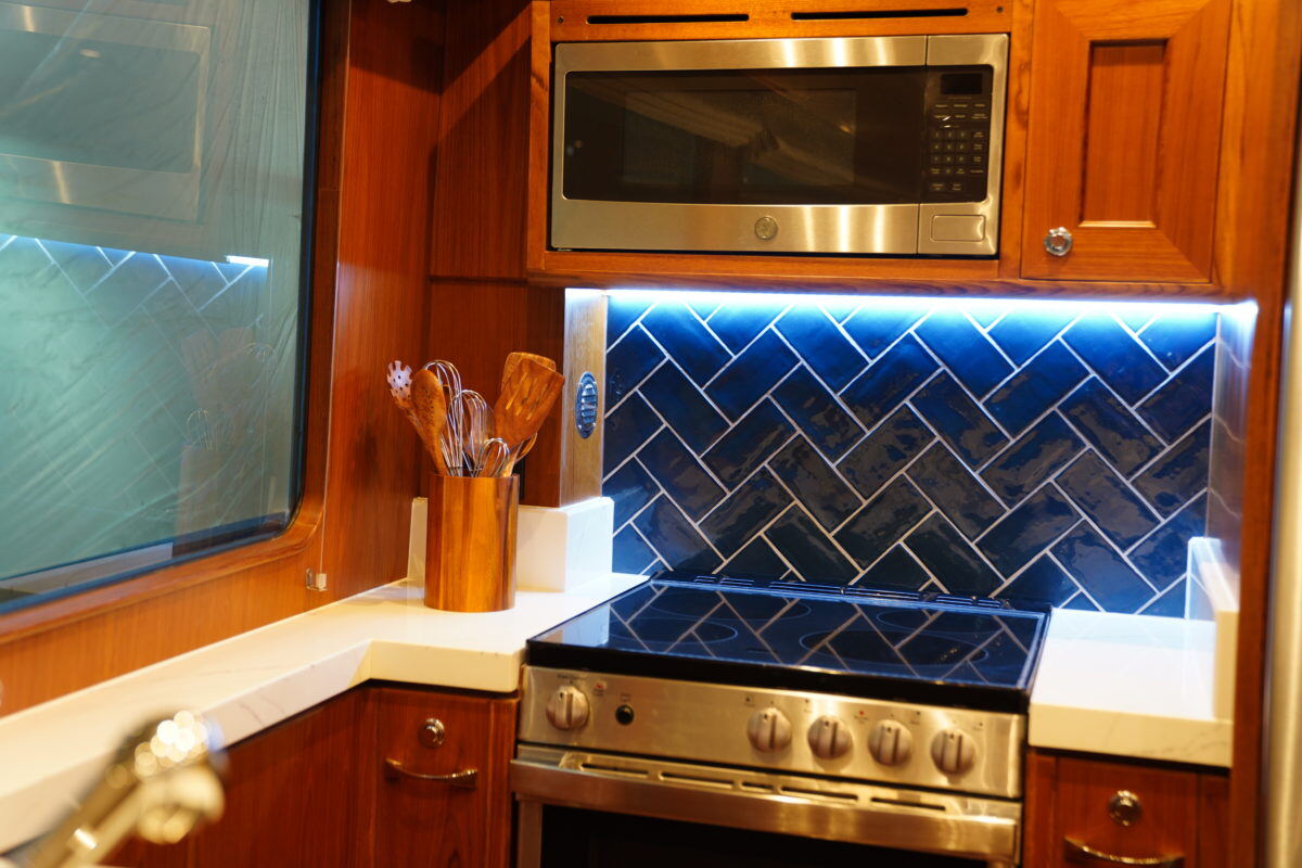 62100-Galley-1-1200x800